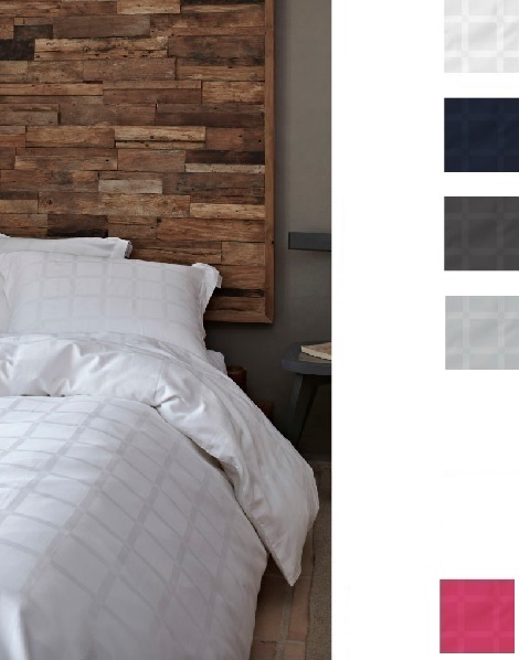 Essenza_sienna_satijn_ruit_black_anthracite_white_wit_zwart_raspberry