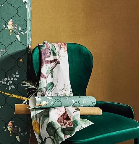 Christian Fischbacher behang passend bij overtrek Kotori, groen,oker,vogels,design