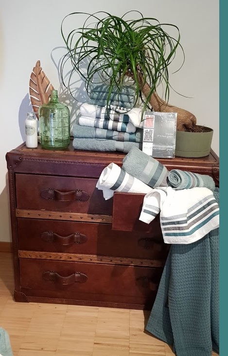 Zomerdeken,wafeldeken, katoen, van Dyck, celadon green, handdoek Prestige Stripe green, white