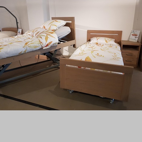 Deelbaar bed met bedlift, zorgbed,verpleegbed, elektrisch verstelbaar kopen